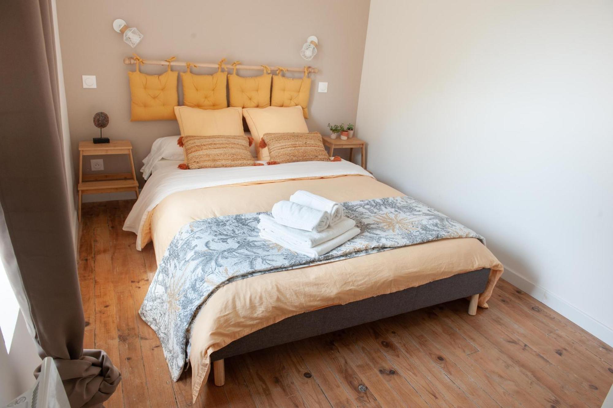 Immeuble De 3 Appartements Avec Cour Interieure Брест Екстер'єр фото