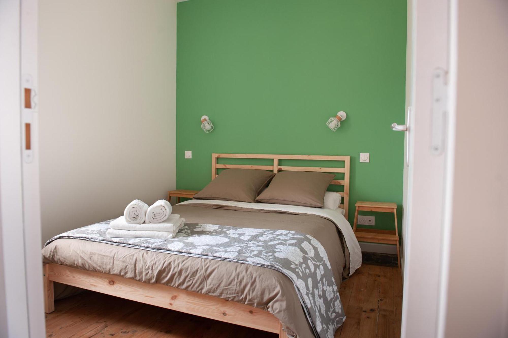 Immeuble De 3 Appartements Avec Cour Interieure Брест Екстер'єр фото